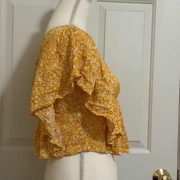 Forever 21 yellow floral button front crop top Size S women’s - Picture 6 of 7